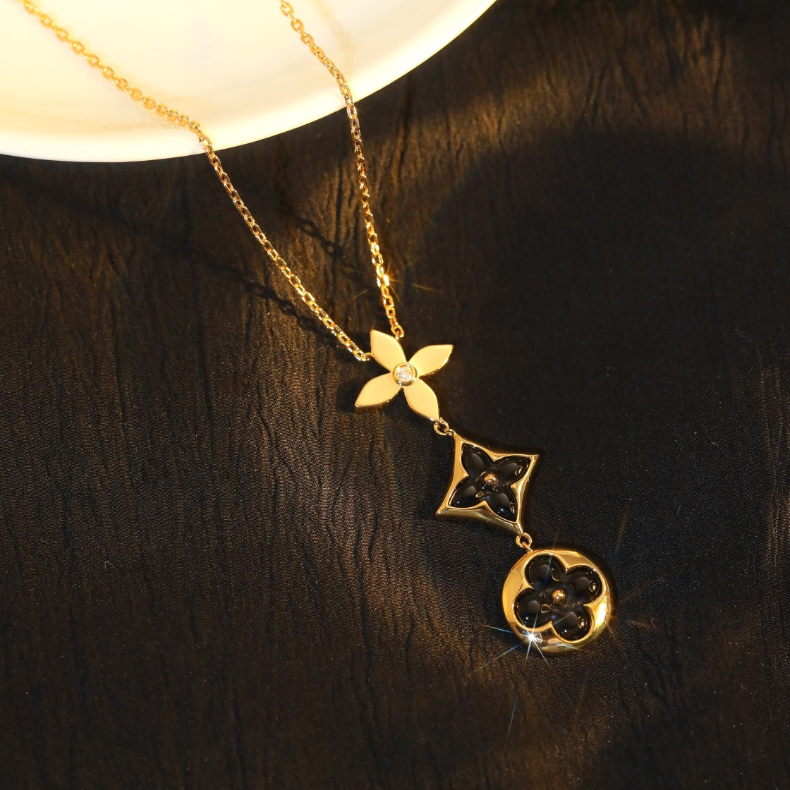 [ECHO ]STAR AND SUN ONYX PINK GOLD NECKLACE