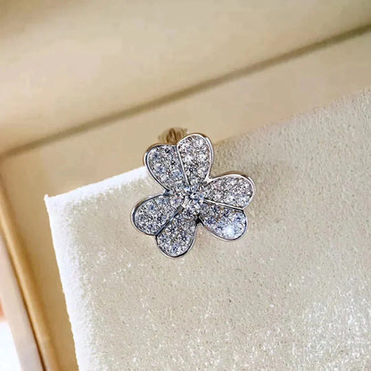 [ECHO ]CLOVER COMOS DIAMOND EARRINGS SILVER