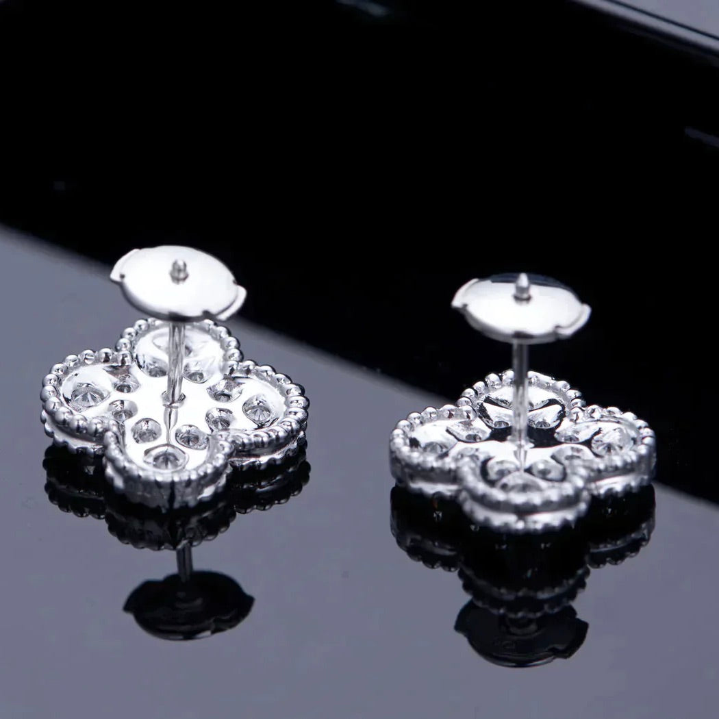 [ECHO ]CLOVER 1 MOTIFS DIAMOND STUD EARRINGS SILVER