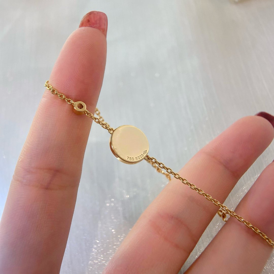 [ECHO ]SUN PEDANT CARNELIAN BRACELET