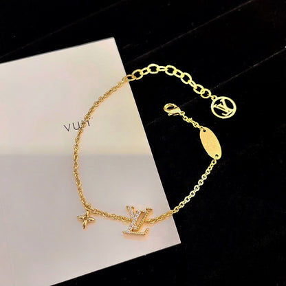 [ECHO ]LOGO STAR MOTIF GOLD BRACELET