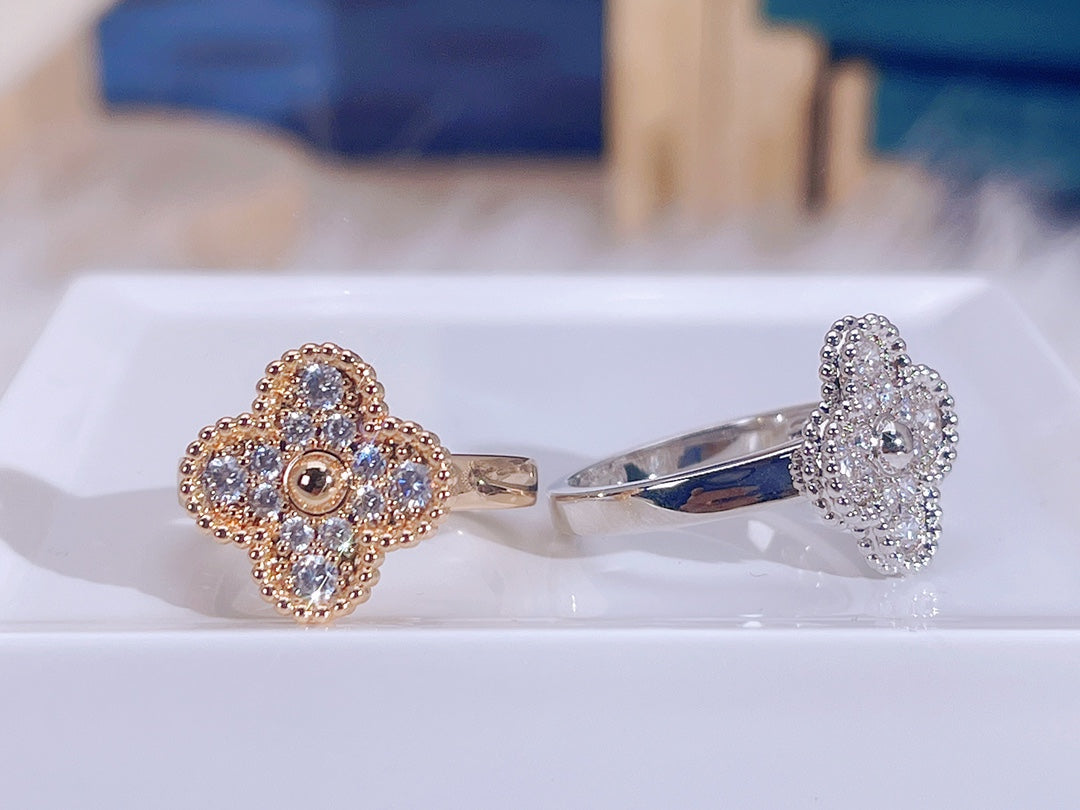 [ECHO ]CLOVER DIAMOND RING