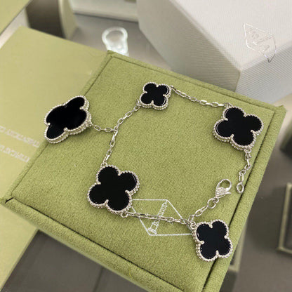 [ECHO ]CLOVER 5 MOTIFS SIVLER ONYX BRACELET
