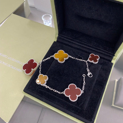 [ECHO ]CLOVER 5 MOTIFS SIVLER CARNELIAN TIGER EYE BRACELET