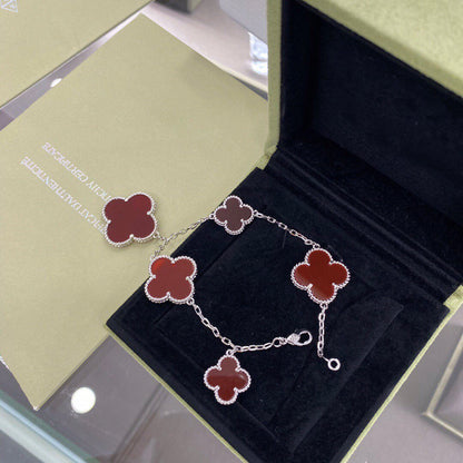 [ECHO ]CLOVER 5 MOTIFS SIVLER CARNELIAN BRACELET