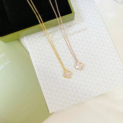 [ECHO ]CLOVER MINI 9.5MM WHITE MOTHER-OF-PEARL NECKLACE