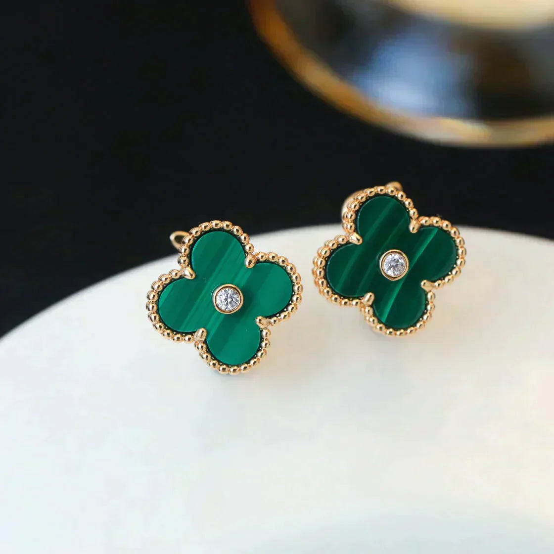 [ECHO ]CLOVER MEDIUM 1 MOTIFS MALACHITE DIAMOND EARRINGS