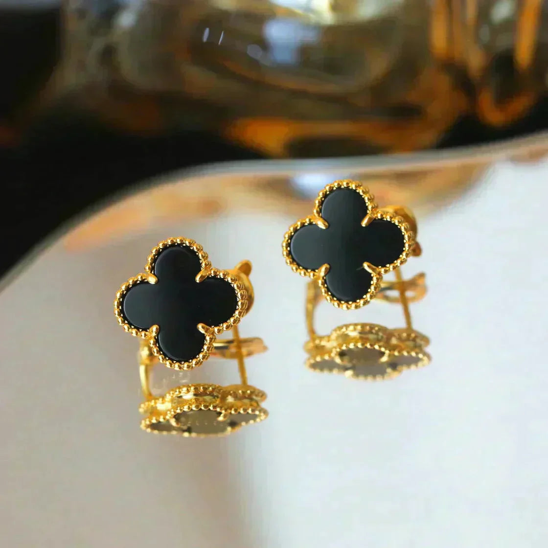 [ECHO ]CLOVER MEDIUM 1 MOTIFS  ONYX STUD EARRINGS