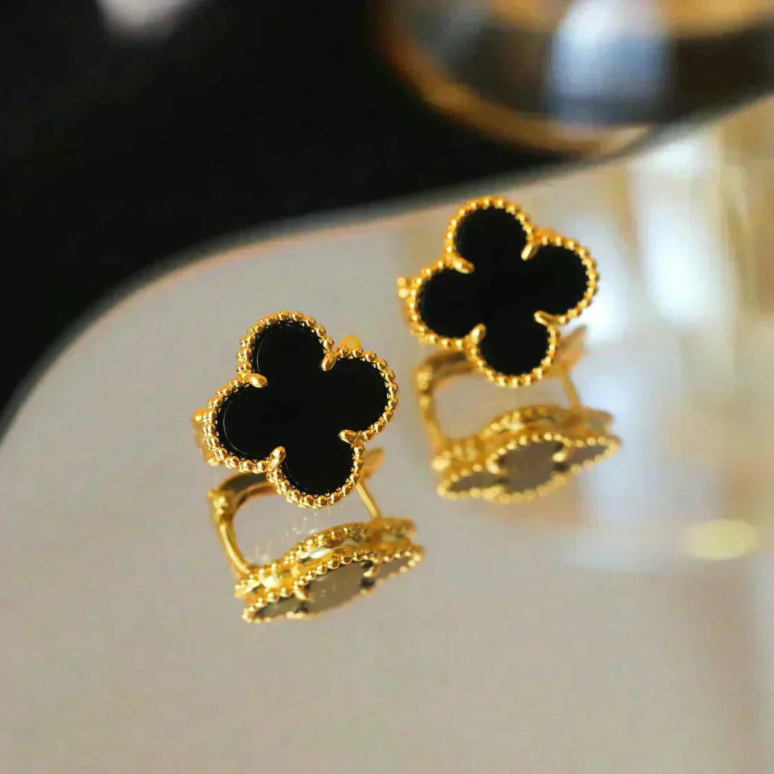 [ECHO ]CLOVER MEDIUM 1 MOTIFS  ONYX STUD EARRINGS