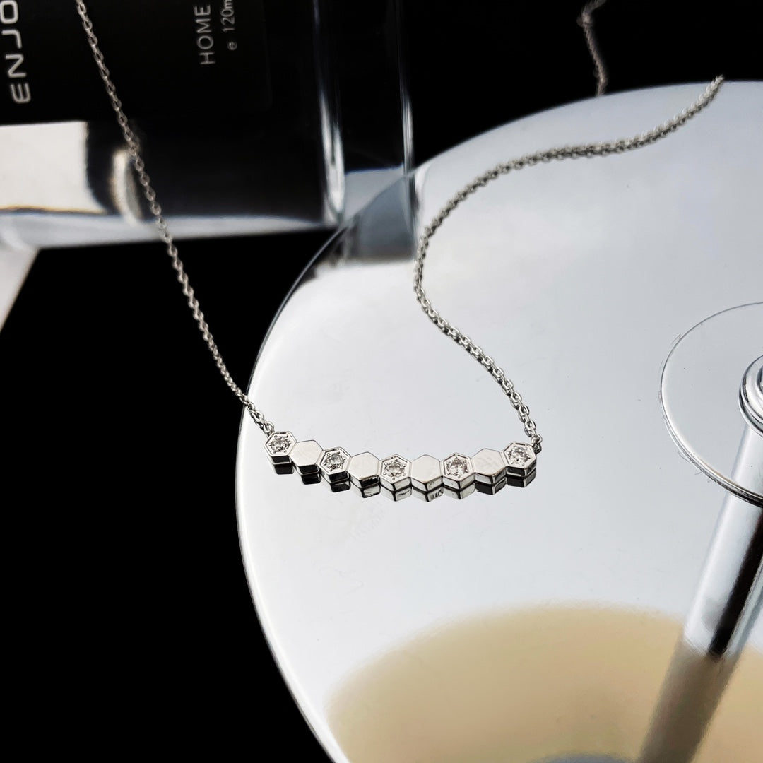 [ECHO ]BEE MY LOVE DIAMOND NECKLACE