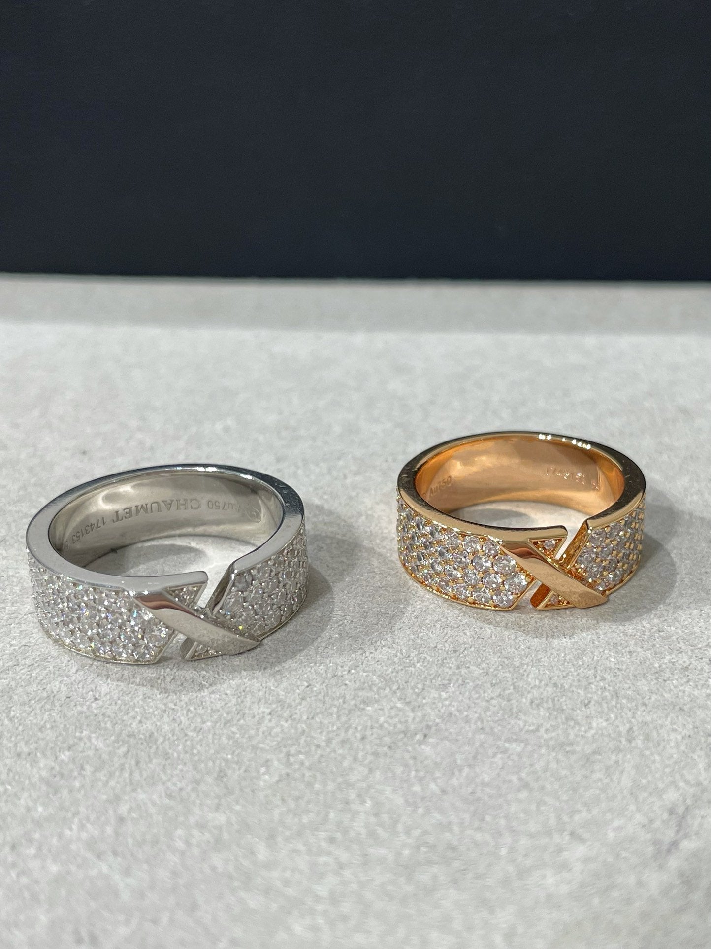 [ECHO ]LIENS EVIDENCE  DIAMOND PAVED RING