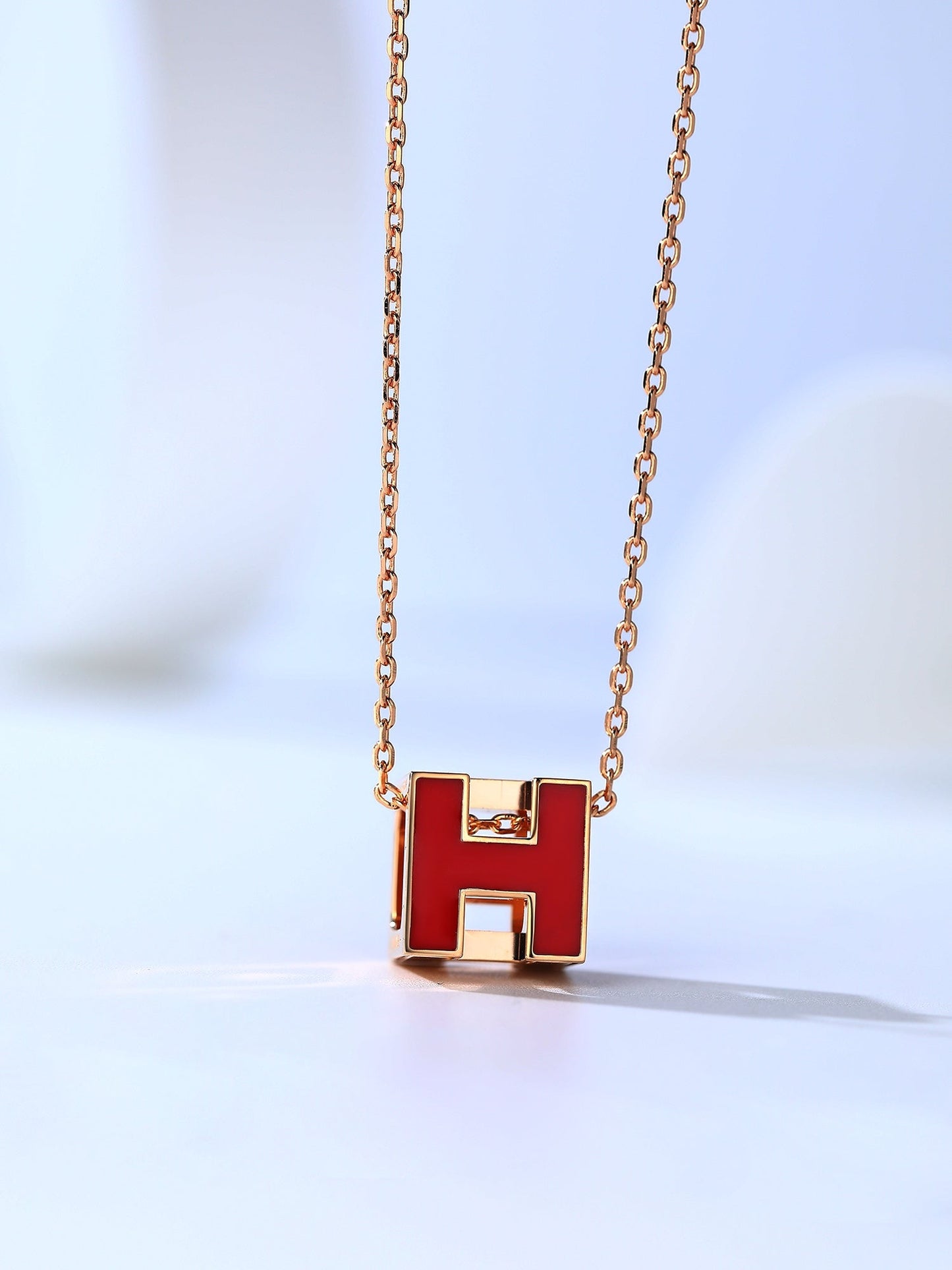 [ECHO ]H CAGE PINK GOLD NECKLACE