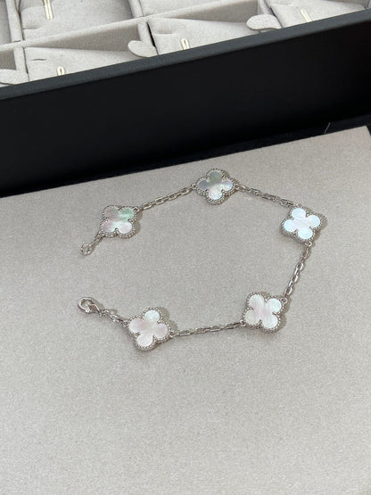 [ECHO ]CLOVER SILVER MOP 5 MOTIF BRACELET