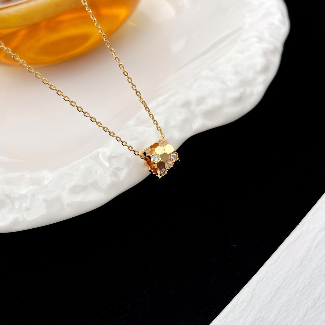 [ECHO ]BEE MINI PEDANT DIAMOND NECKLACE
