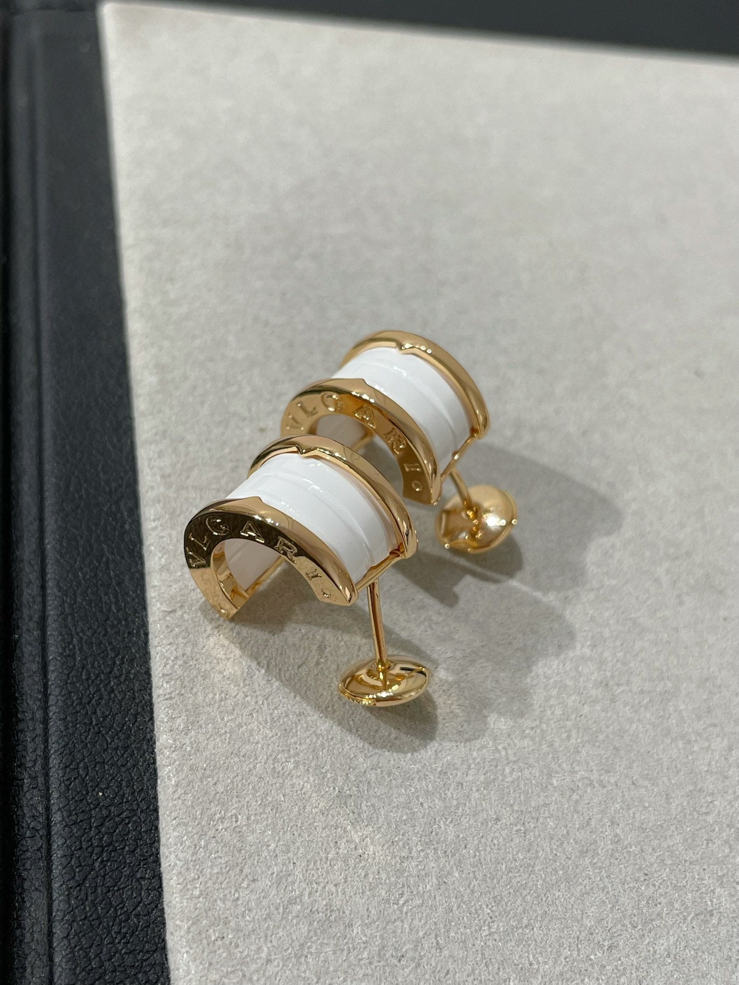 [ECHO ]ZERO 1 PINK GOLD CERAMIC EARRINGS