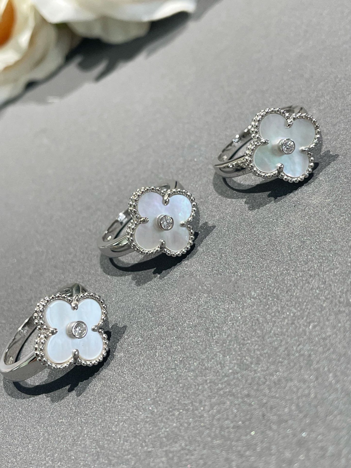 [ECHO ]CLOVER SILVER MOP DIAMOND RING