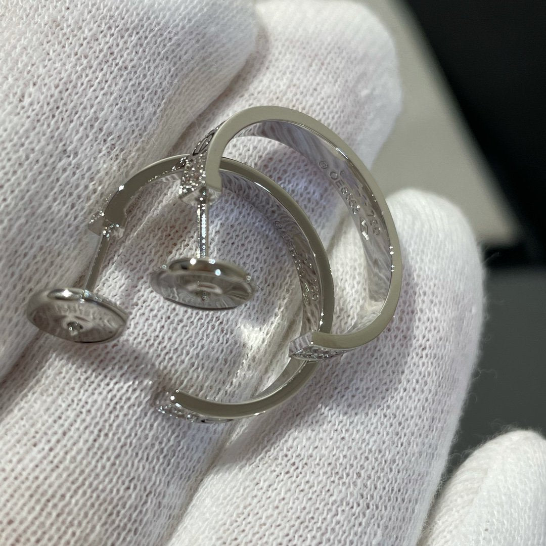 [ECHO ]LOVE DIAMOND SILVER HOOP EARRINGS