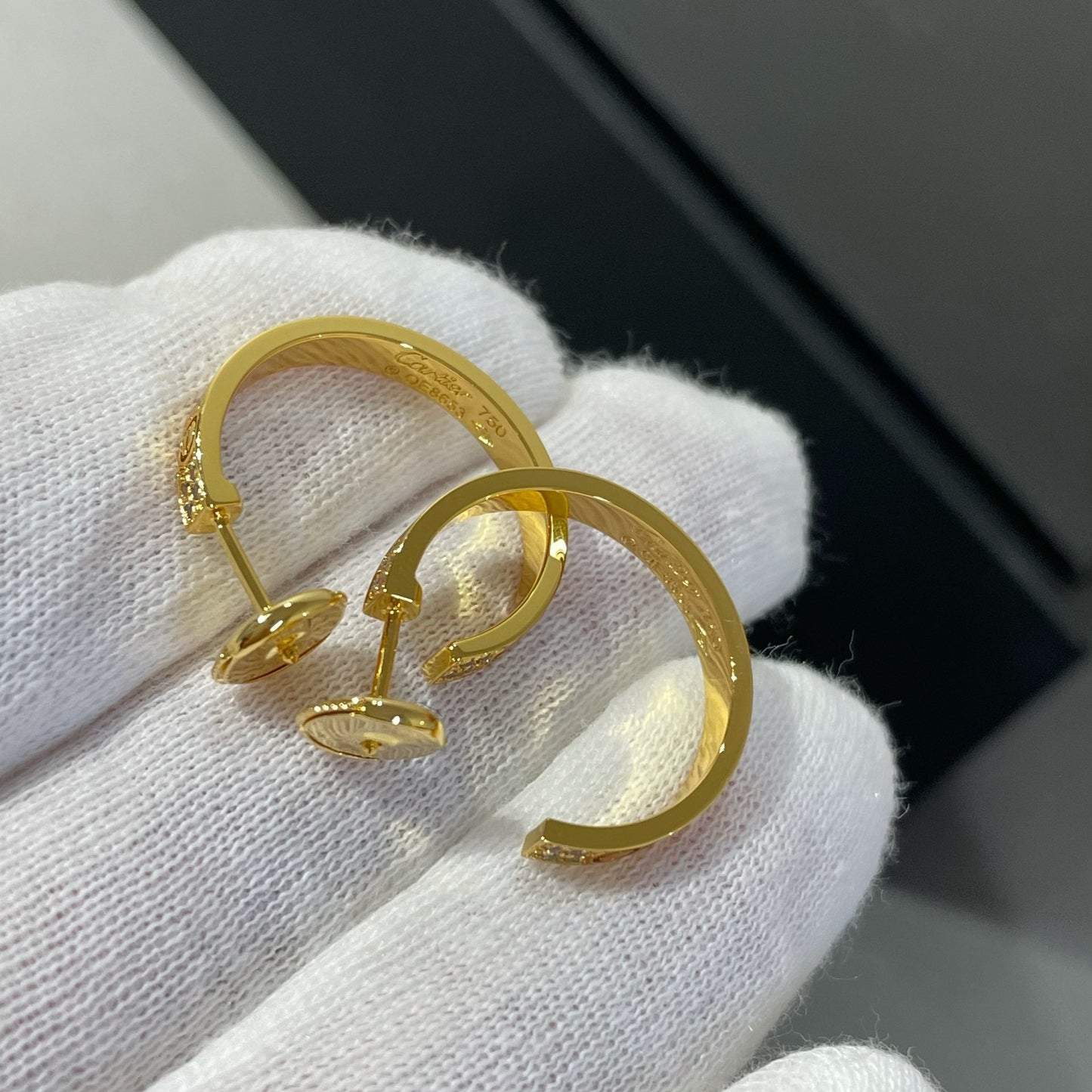 [ECHO ]LOVE DIAMOND GOLD HOOP EARRINGS