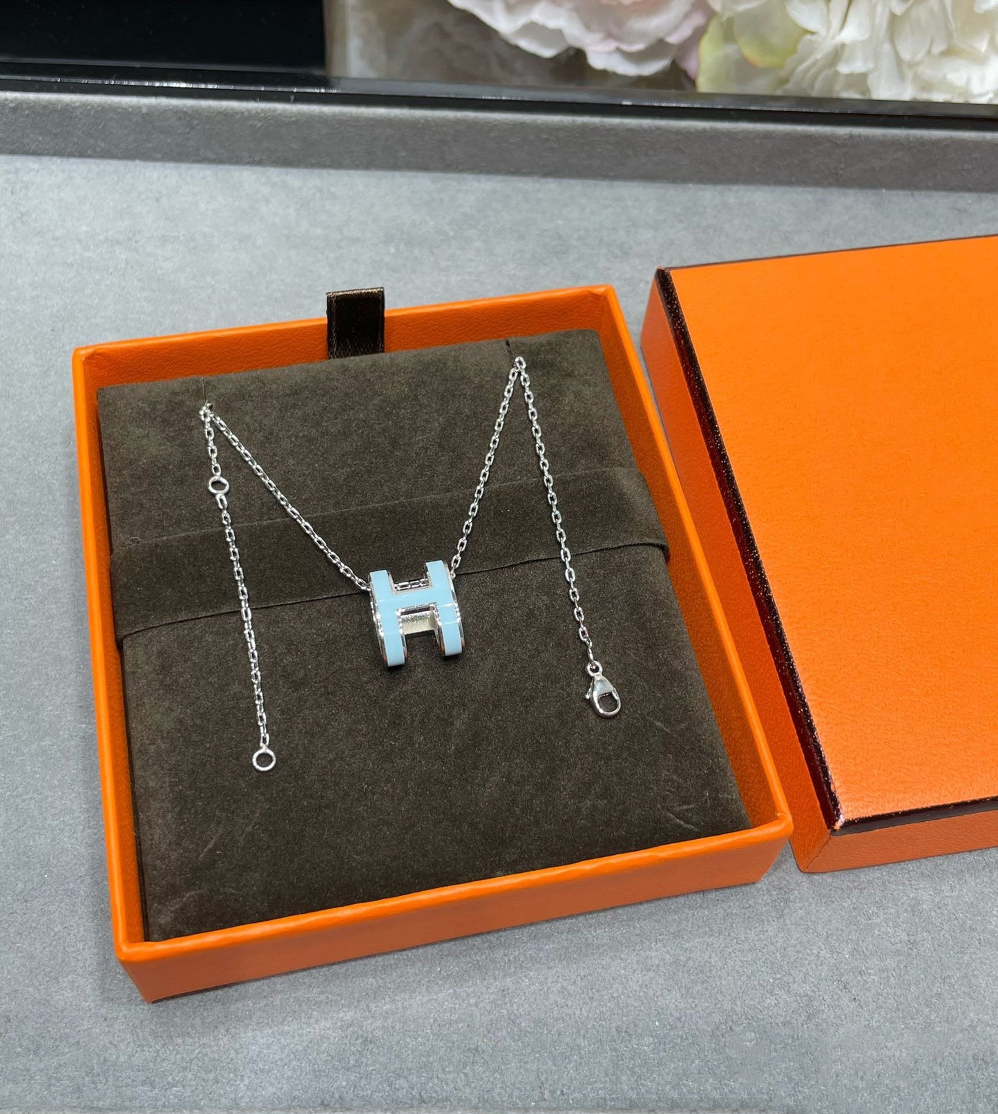 [ECHO ]POP H SKY BLUE NECKLACE