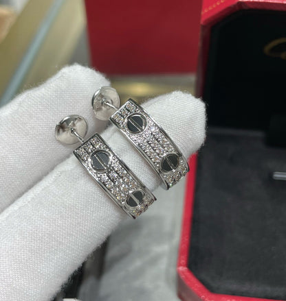 [ECHO ]LOVE CERAMIC DIAMOND PAVED SILVER EARRINGS