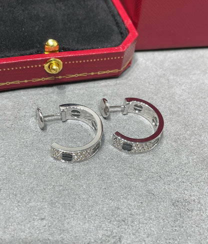 [ECHO ]LOVE CERAMIC DIAMOND PAVED SILVER EARRINGS