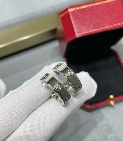 [ECHO ]LOVE 5.5MM 1 DIAMOND EARRINGS