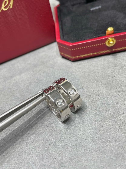 [ECHO ]LOVE 5.5MM 1 DIAMOND EARRINGS