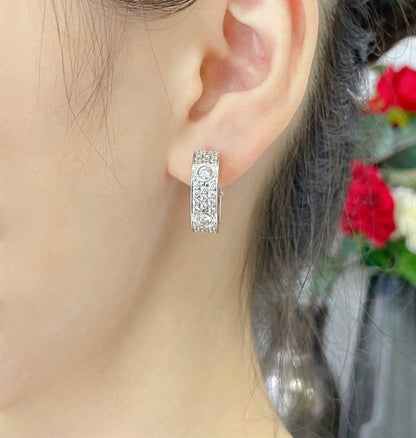 [ECHO ]LOVE 5.5MM DIAMOND PAVED EARRINGS