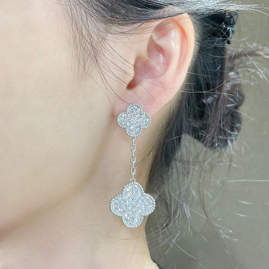 [ECHO ]CLOVER 2 MOTIFS DIAMOND PAVED SILVER EARRINGS