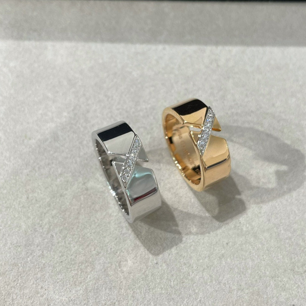 [ECHO ]LIENS EVIDENCE DIAOMOND RING