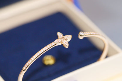 [ECHO ]IDYLLE PINK GOLD OPEN BRACELET DIAMOND PAVED