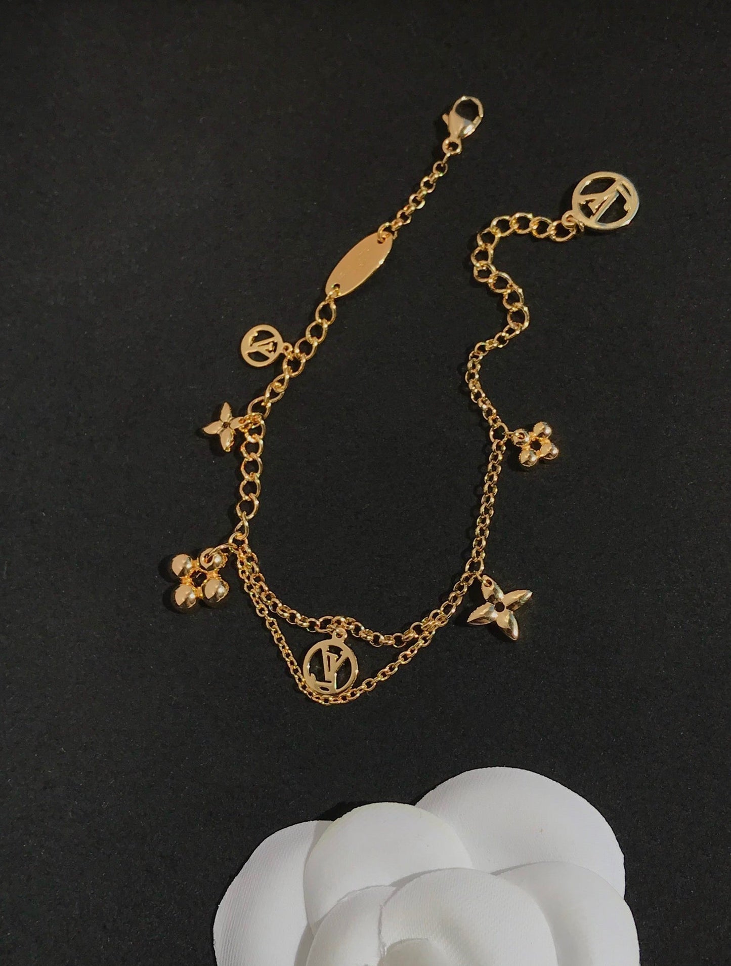 [ECHO ]BLOOMING PINK GOLD MOP BRACELET