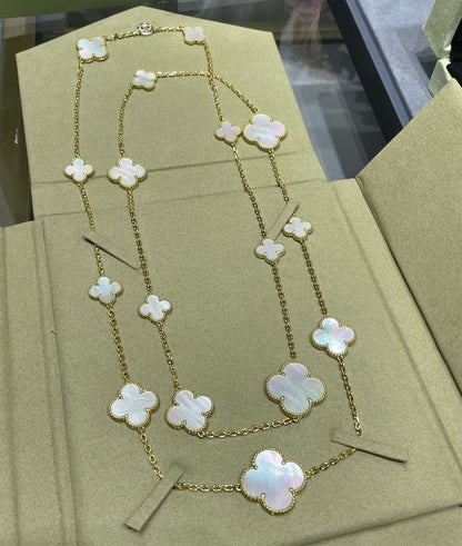 [ECHO ]CLOVER 16 MOTIF WHITE MOP GOLD NECKLACE