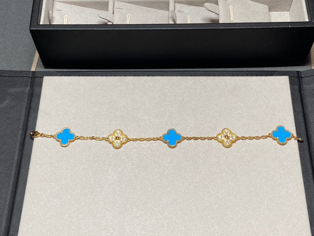 [ECHO ]CLOVER 5 MOTIF BLUE CHALCEDONY DIAMOND GOLD BRACELET