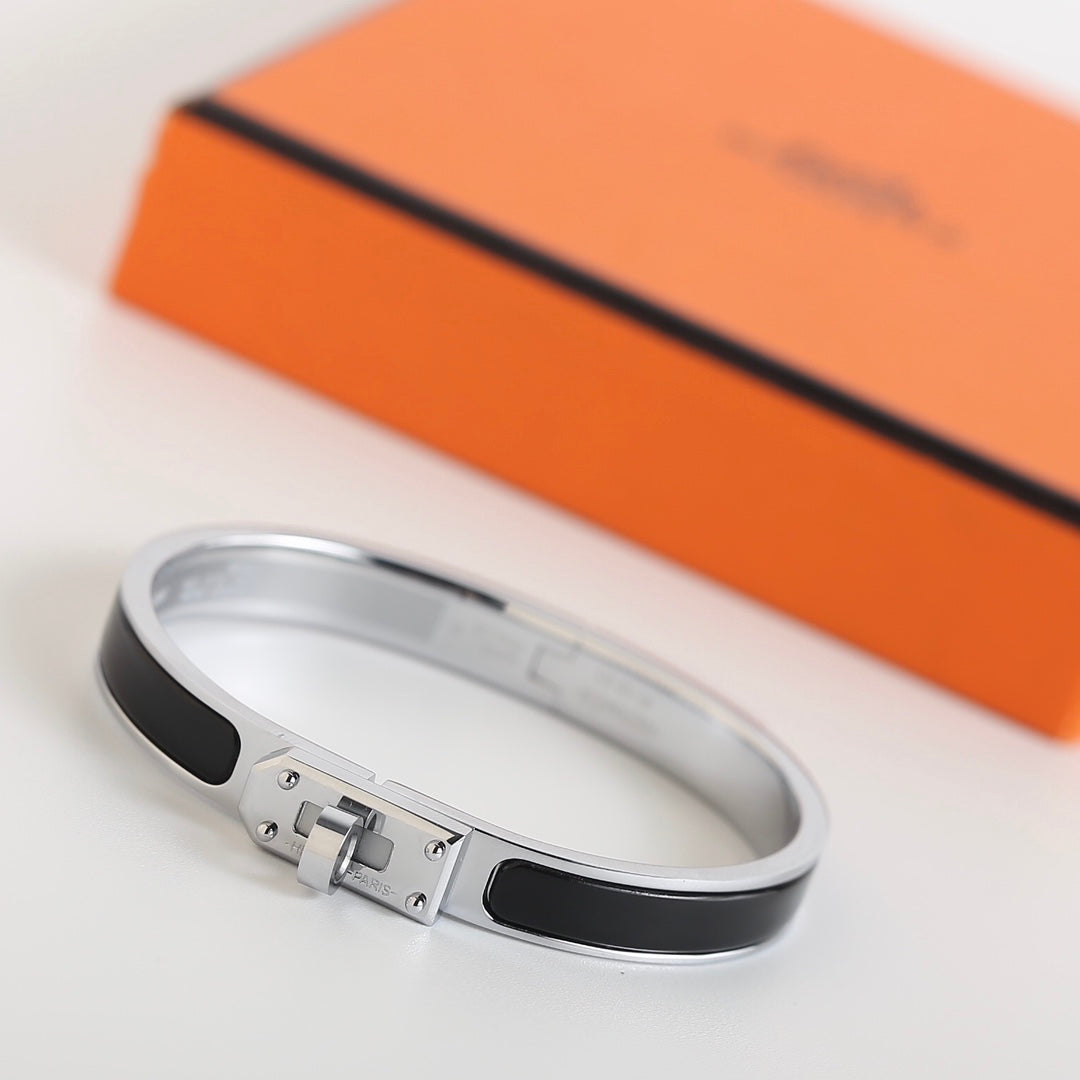 [ECHO ]HM KELLY BLACK BRACELET