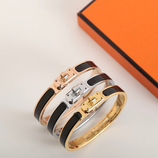 [ECHO ]HM KELLY BLACK BRACELET