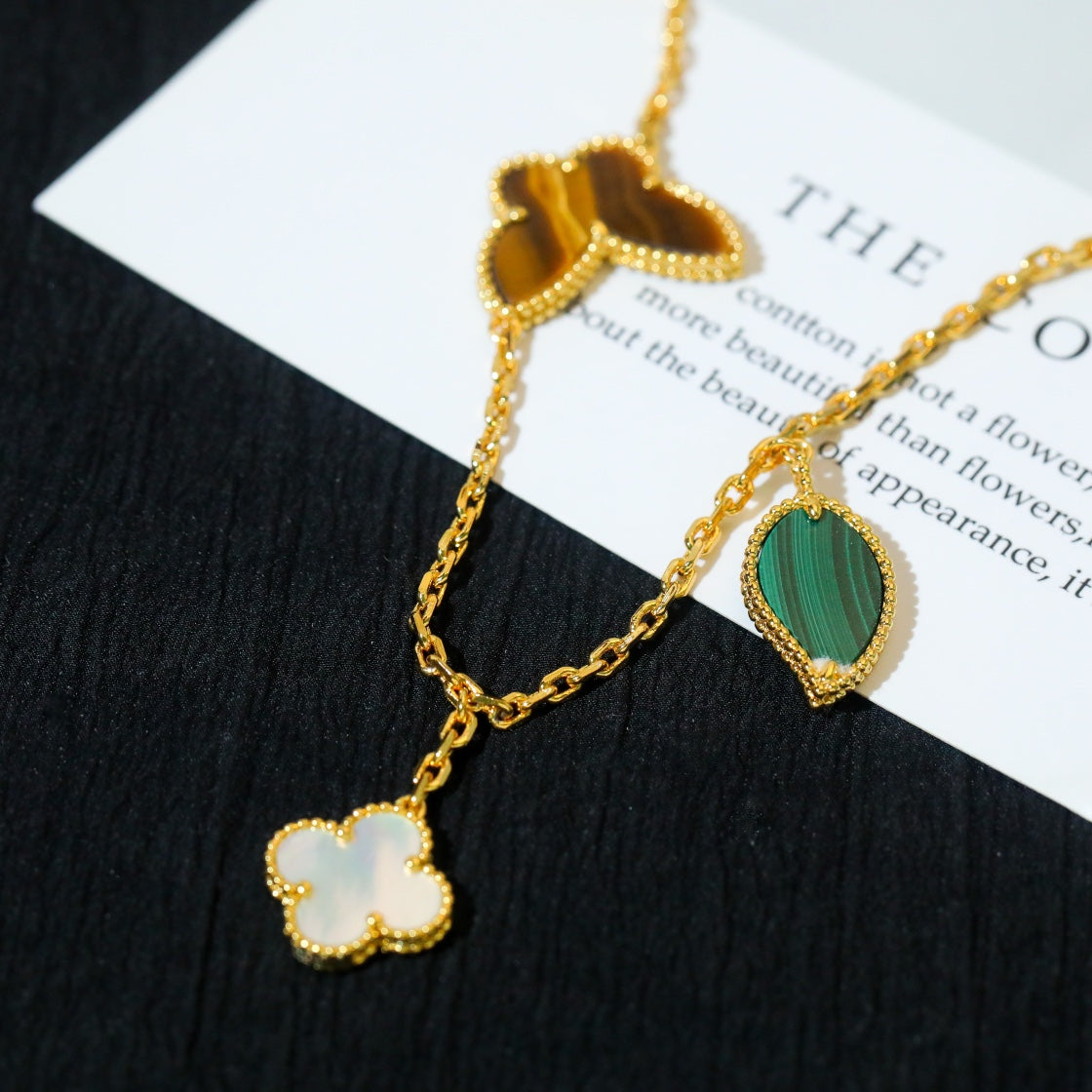 [ECHO ]LUCKY SPRING 5 MOTIF GOLD BRACELET