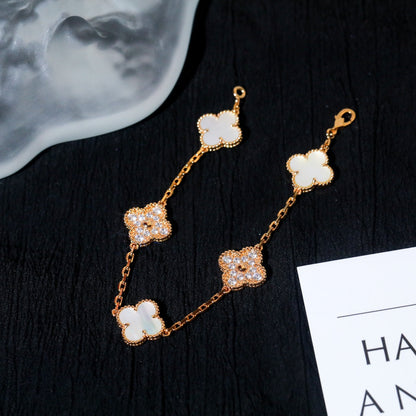 [ECHO ]CLOVER BRACELET 5 MOTIF WHITE MOP DIAMOND