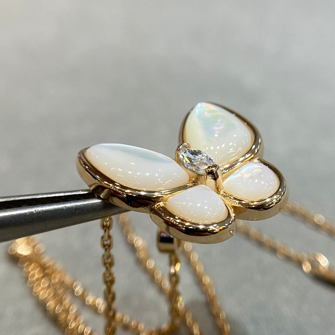 [ECHO ]BUTTERFLY MOP DIAMOND NECKLACE