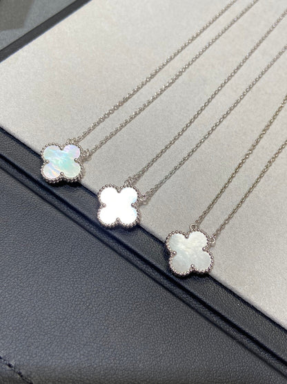 [ECHO ]CLOVER MEDIUM SILVER WHITE MOP NECKLACE