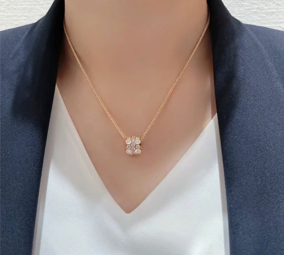 [ECHO ]BEE LOVE DIAMOND PAVED 3 ROW NECKLACE