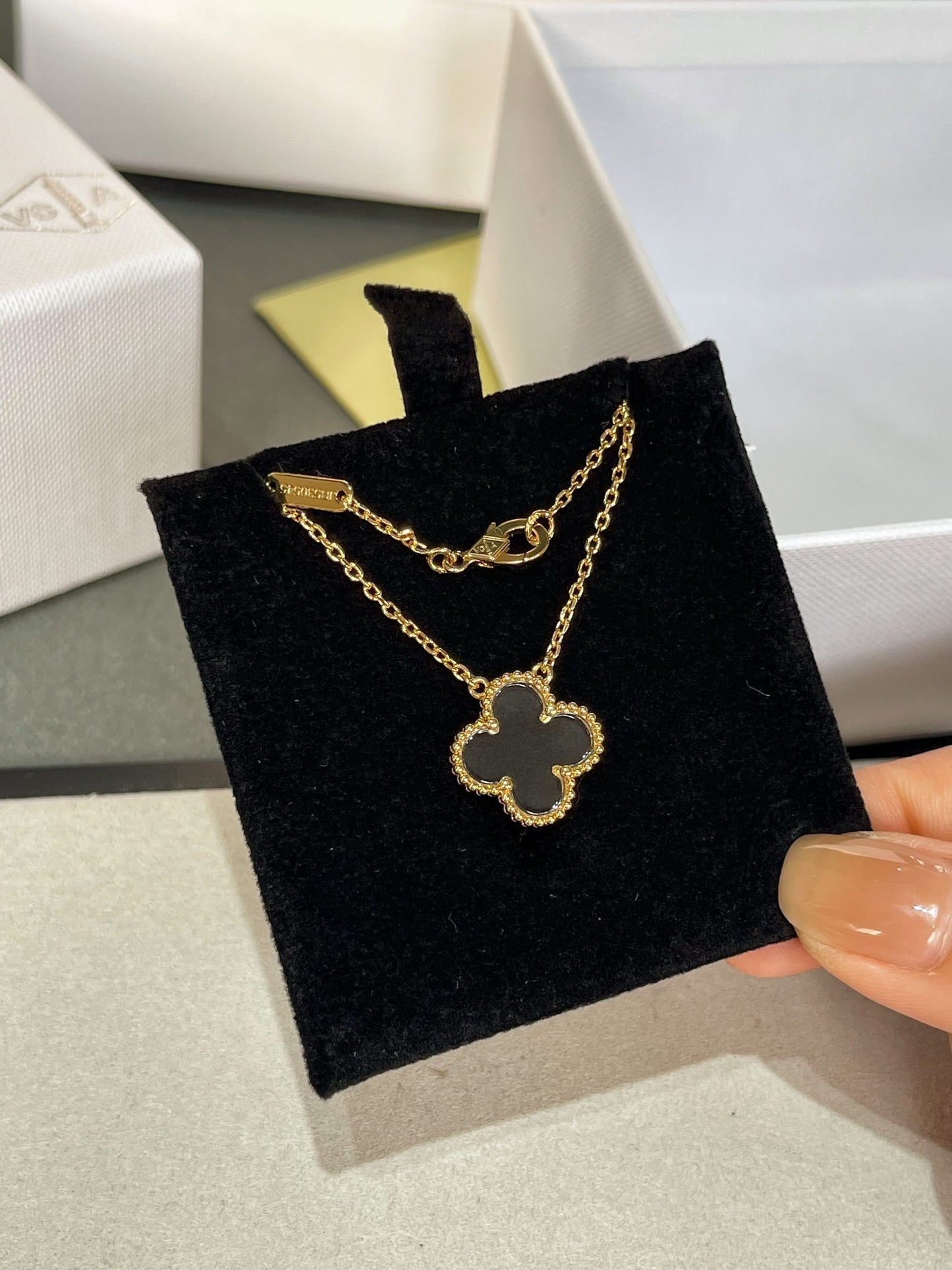 [ECHO ]CLOVER ROCK CRYSTAL ROSE GOLD NECKLACE