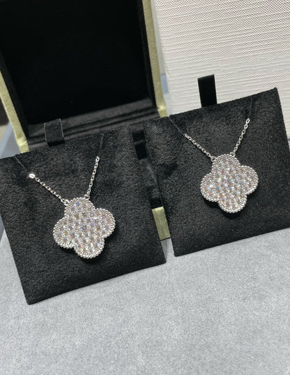 [ECHO ]CLOVER 25MM LARGE PENDANT DIAMOND PAVED SILVER NECKLACE