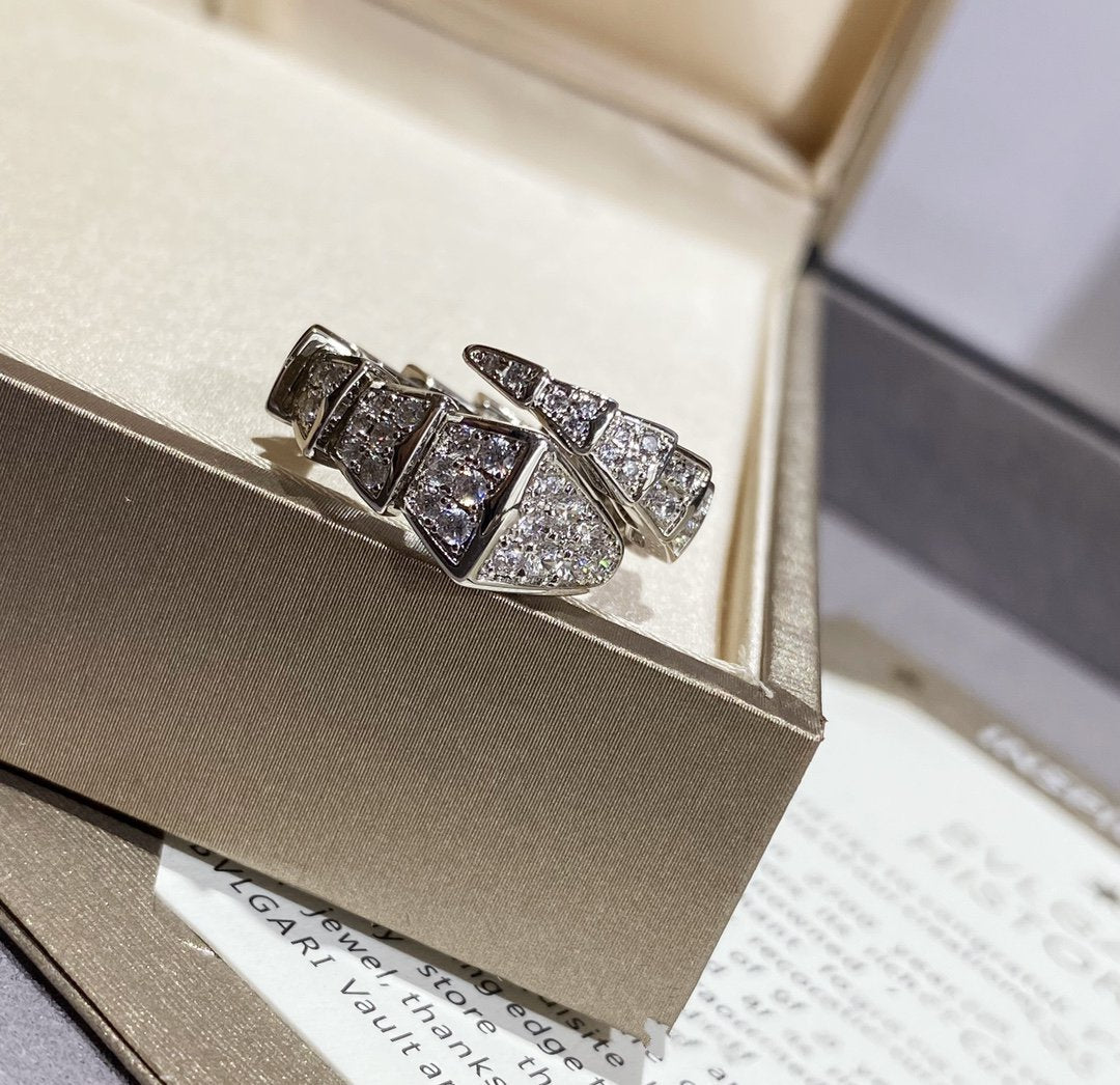 [ECHO ]SERPENTI LARGE RING SILVER DIAMOND PAVED