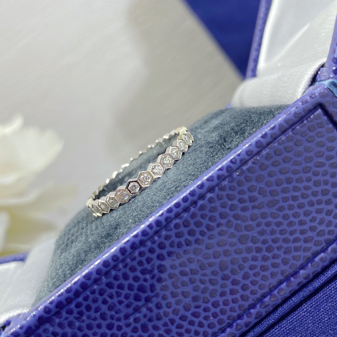 [ECHO ]BEE LOVE DIAMOND PAVED SMALL RING