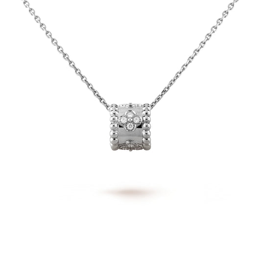 [ECHO ]PERLEE PEDANT SIVLER DIAMOND NECKLACE