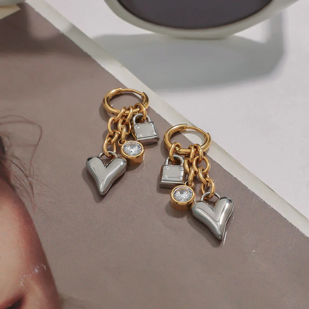 [Echo Fine]Sarah Heart & Lock Gold Earrings