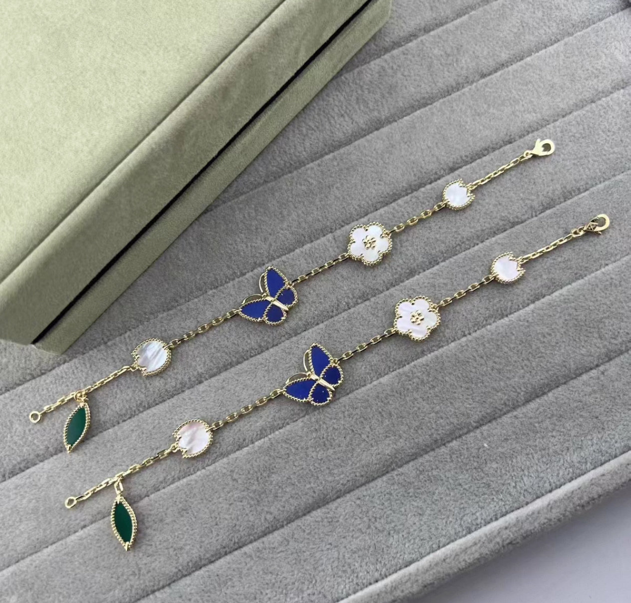 [ECHO ]LUCKY SPRING GOLD BLUESTONE WHITE MOTHER-OF-PEARL BRACELET