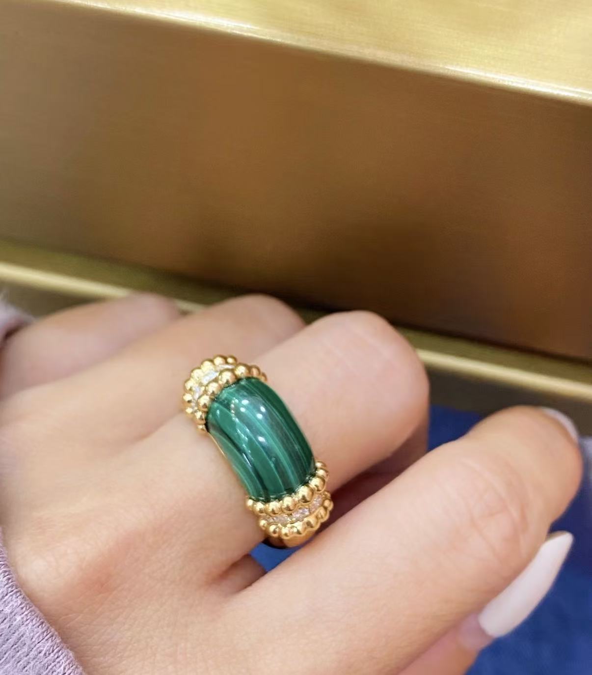 [ECHO]PERLEE COLLECTION 18K YELLOW GOLD MALACHITE DIAMOND RING