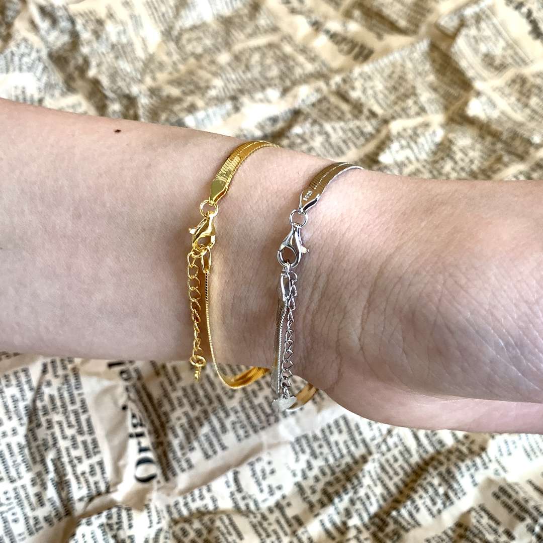 [ECHO ]Flat Snake Bone Chain Blade Necklace